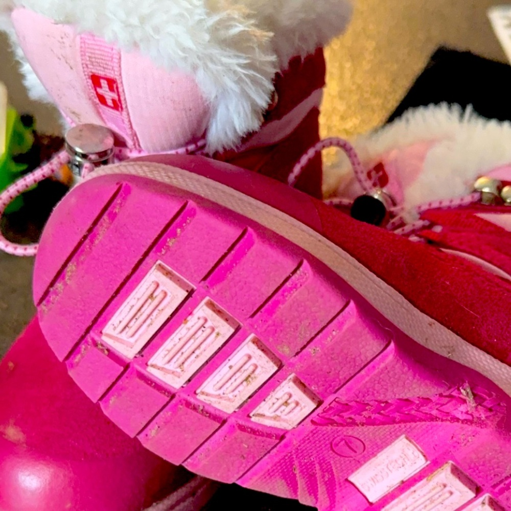 Toddler size 7 Swiss tech boots
